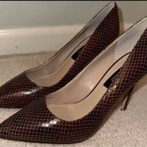 White House Black Market Olivia Whisky Brown Snake Print Heels